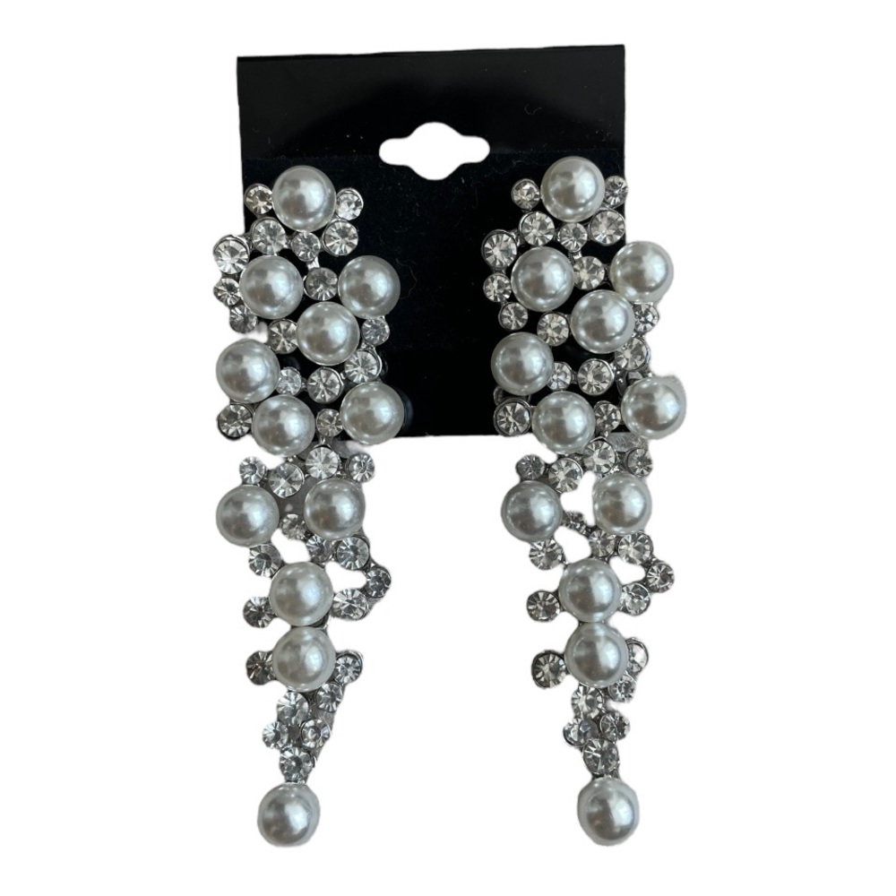 large pearl/rhinestone dangly earrings!